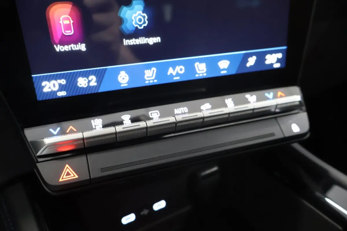 1.2 E-Tech full hybrid 200 espirit Alpine | BOMVOL!