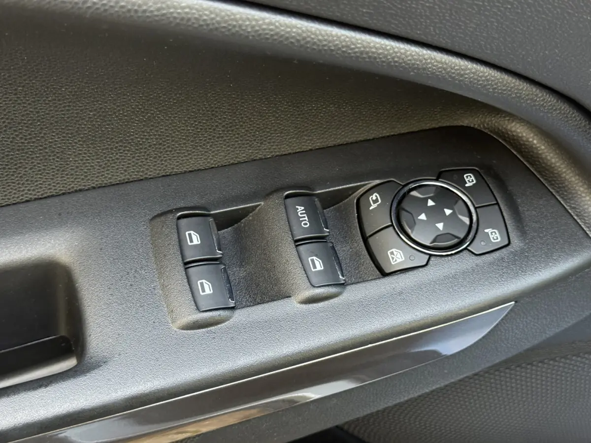 1.0 EcoBoost Automaat