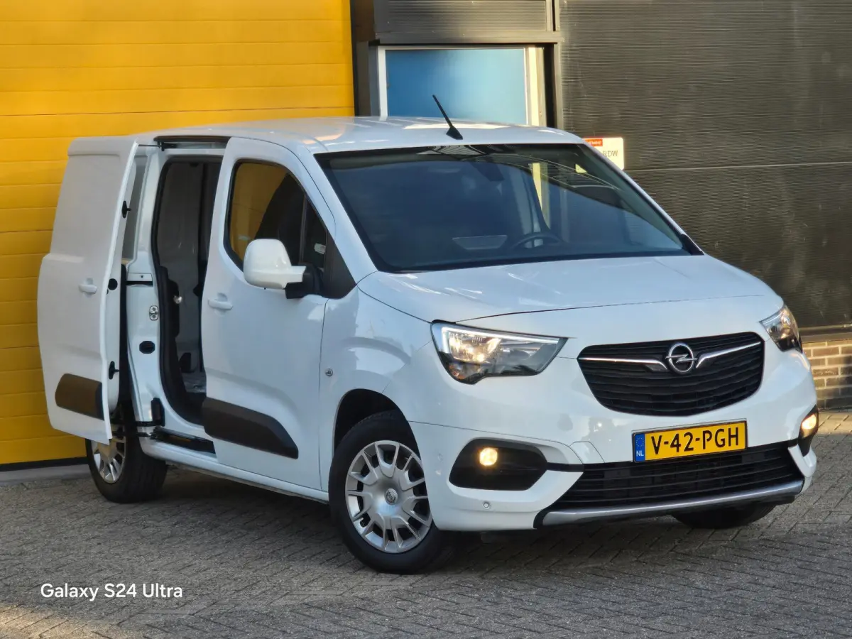 1.5D L1H1 Edition / AUT / Schuifdeur / Camera / F1 / Navi / Elek Pakket / Nette Staat
