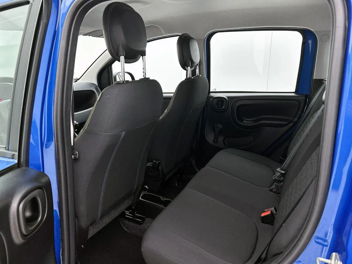 1.0 70pk Hybrid City | Cruise Control | Parkeersensoren | Iso Fix | Airco |