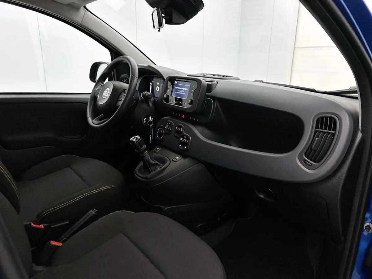 1.0 70pk Hybrid City | Cruise Control | Parkeersensoren | Iso Fix | Airco |