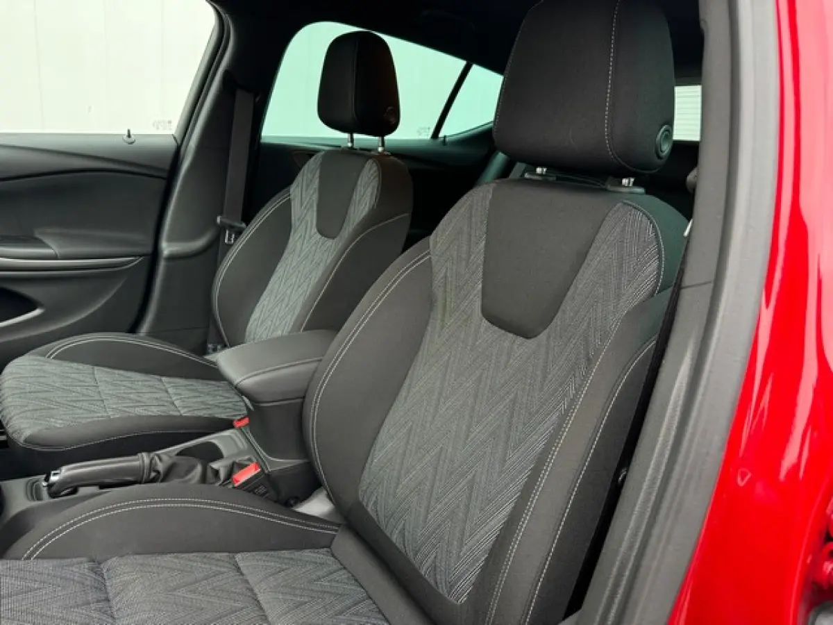1.2 Turbo Edition 2020 met Navi/Camera, Trekhaak, Dodehoek, AGR