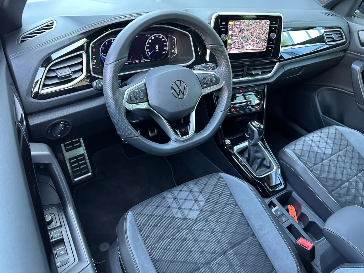 1.5 TSI 150pk DSG R-Line | Camera | Keyless | Elek. Achterklep | Dode hoek | Rijklaar incl. 1 jaar Bovag garantie