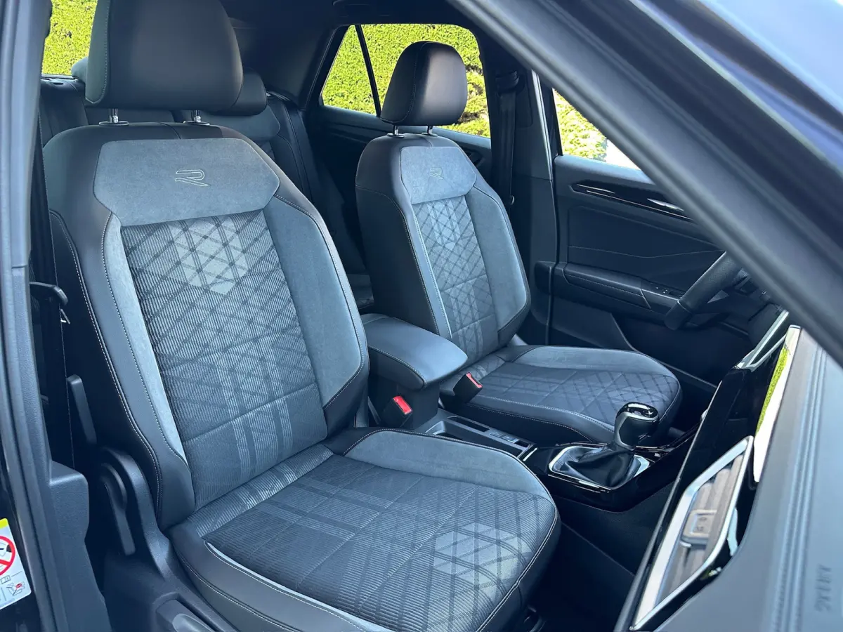 1.5 TSI 150pk DSG R-Line | Camera | Keyless | Elek. Achterklep | Dode hoek | Rijklaar incl. 1 jaar Bovag garantie