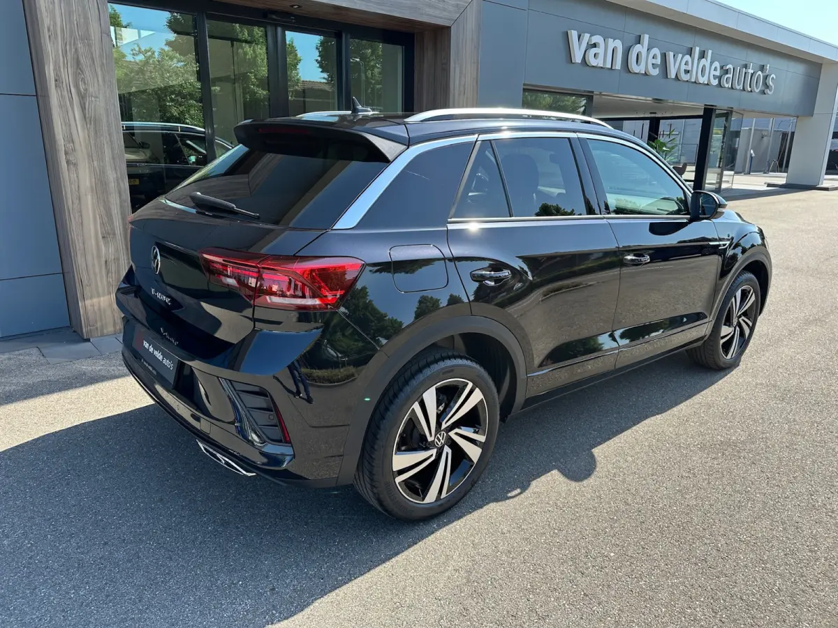 1.5 TSI 150pk DSG R-Line | Camera | Keyless | Elek. Achterklep | Dode hoek | Rijklaar incl. 1 jaar Bovag garantie