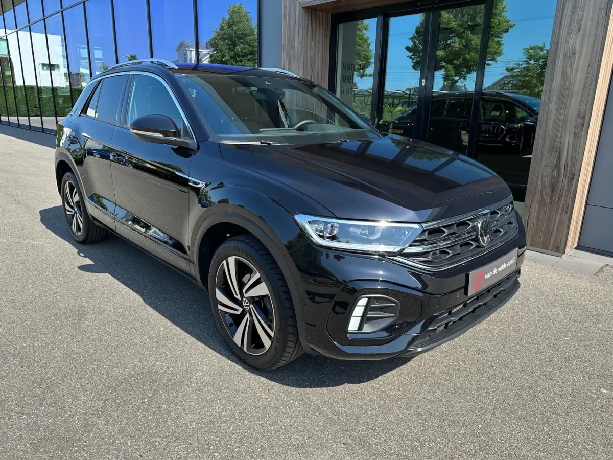 1.5 TSI 150pk DSG R-Line | Camera | Keyless | Elek. Achterklep | Dode hoek | Rijklaar incl. 1 jaar Bovag garantie