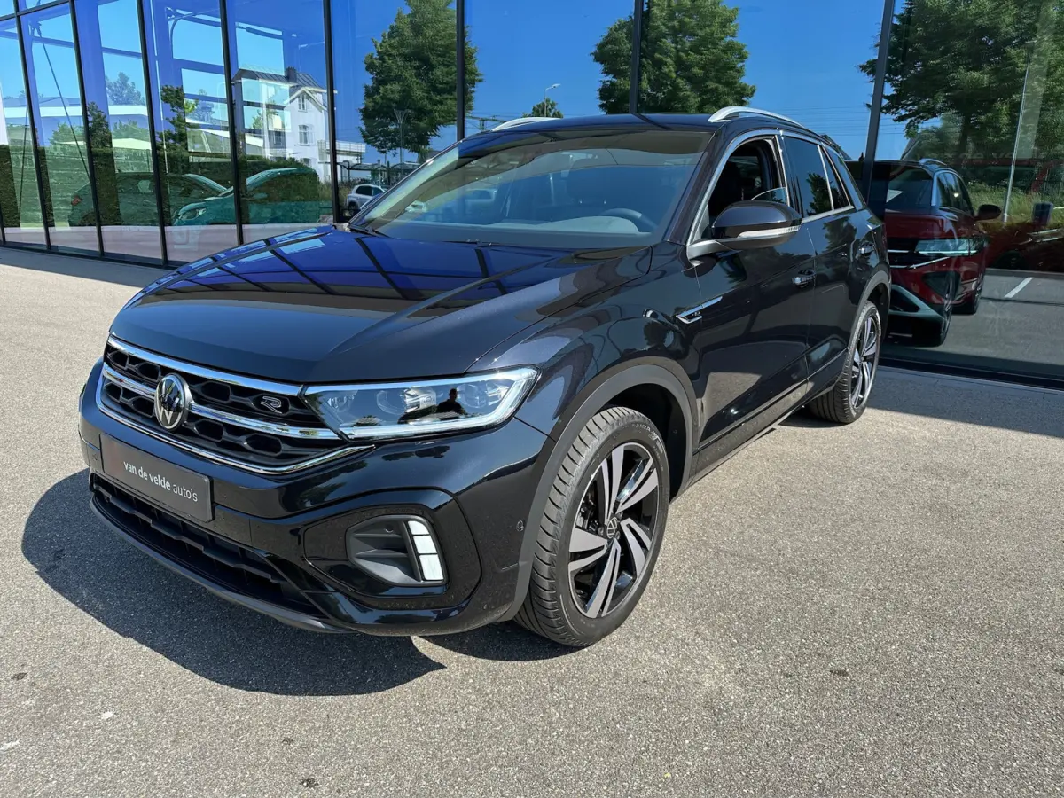 1.5 TSI 150pk DSG R-Line | Camera | Keyless | Elek. Achterklep | Dode hoek | Rijklaar incl. 1 jaar Bovag garantie