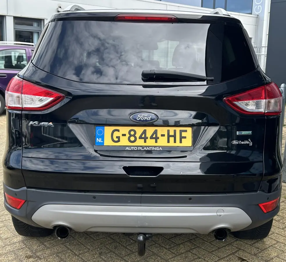 1.5 Titanium Styling Pack 150PK | Nette Staat! | Trekhaak | Parkeersensoren Voor en Achter | Navigatie | Stoelverwarming | Climate Control | 2 Sleutels | Voorruitverwarming | Cruise Control 