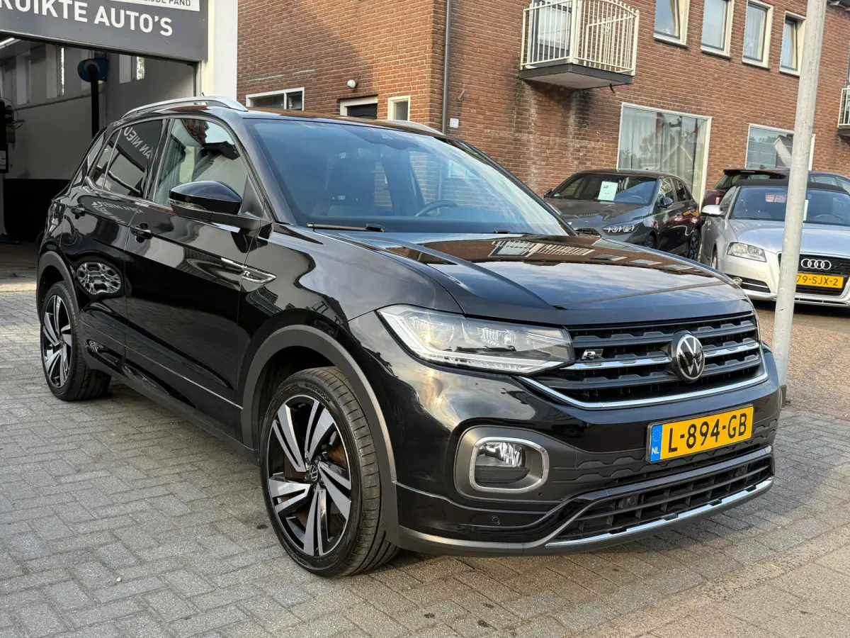 1.0 TSI 2x R-Line, Stoelverwarming,Apple Carplay/Android,Adaptieve Cruise control,Navigatie