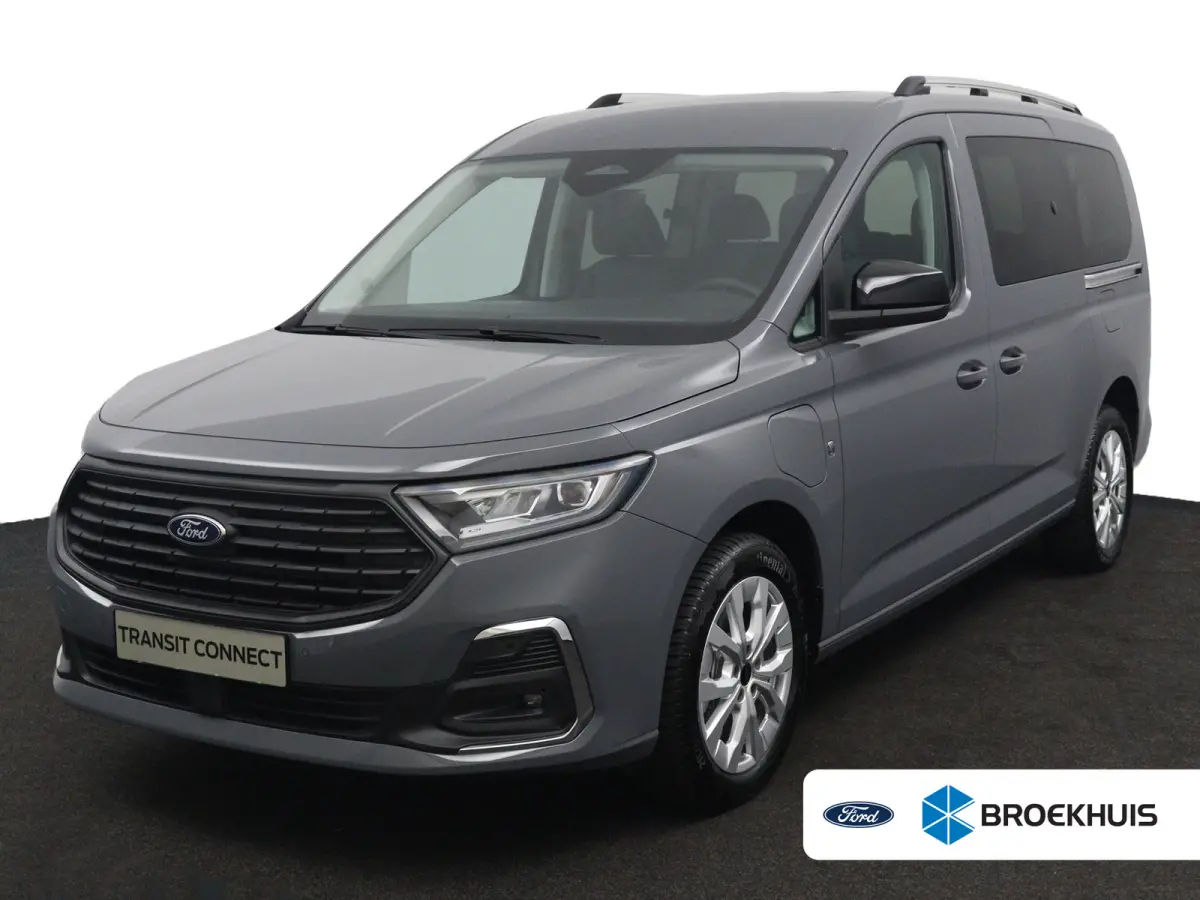 Grand PHEV Titanium | Winterpack | Driver Assistance Pack | LED Koplampen | LED Achterlichten | Keyless