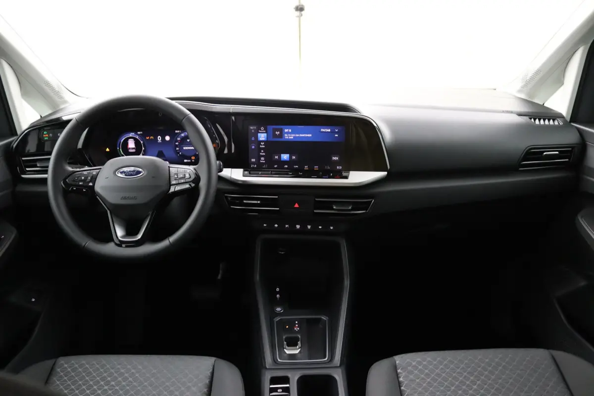 Grand PHEV Titanium | Winterpack | Driver Assistance Pack | LED Koplampen | LED Achterlichten | Keyless