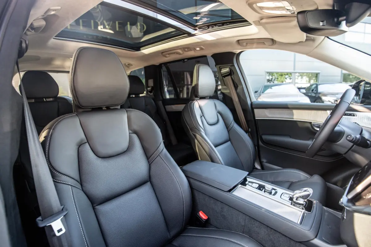 2.0 T8 Plug-in hybrid AWD Ultra Dark Exec. Ed.