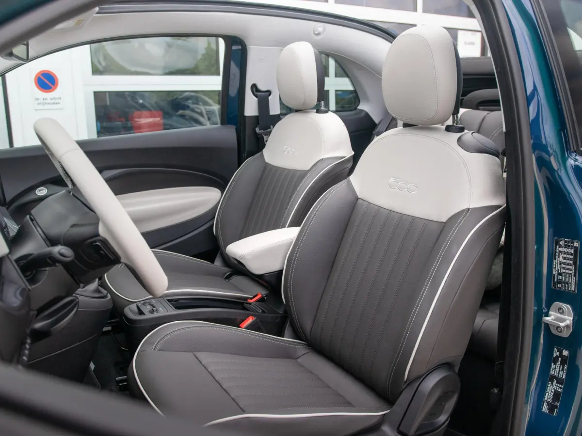 Hybrid La Prima Cabrio | Clima | LED | PDC | JBL Premium Audio | 17" | Camera | Canneloni Ivory/Piombo interieur