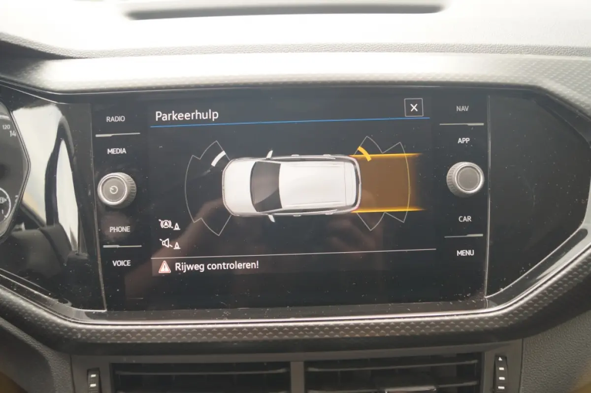 1.0 TSI Life -NAVI-PDC-AIRCO-DAB-CARPLAY-