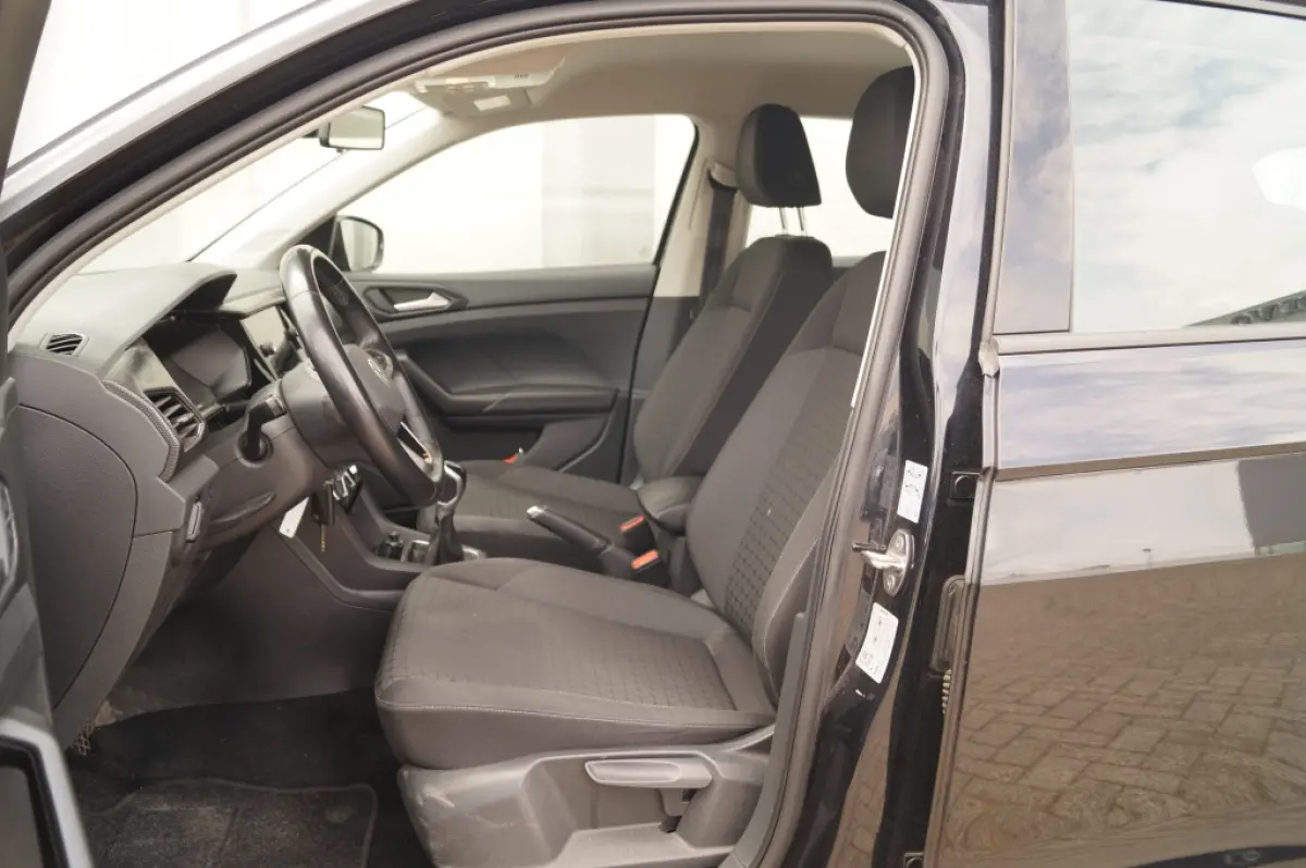 1.0 TSI Life -NAVI-PDC-AIRCO-DAB-CARPLAY-