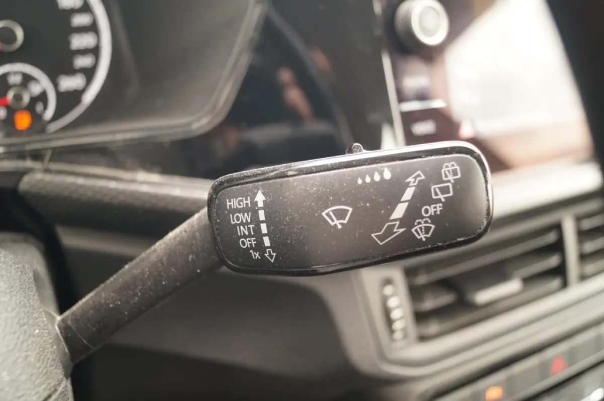 1.0 TSI Life -NAVI-PDC-AIRCO-DAB-CARPLAY-