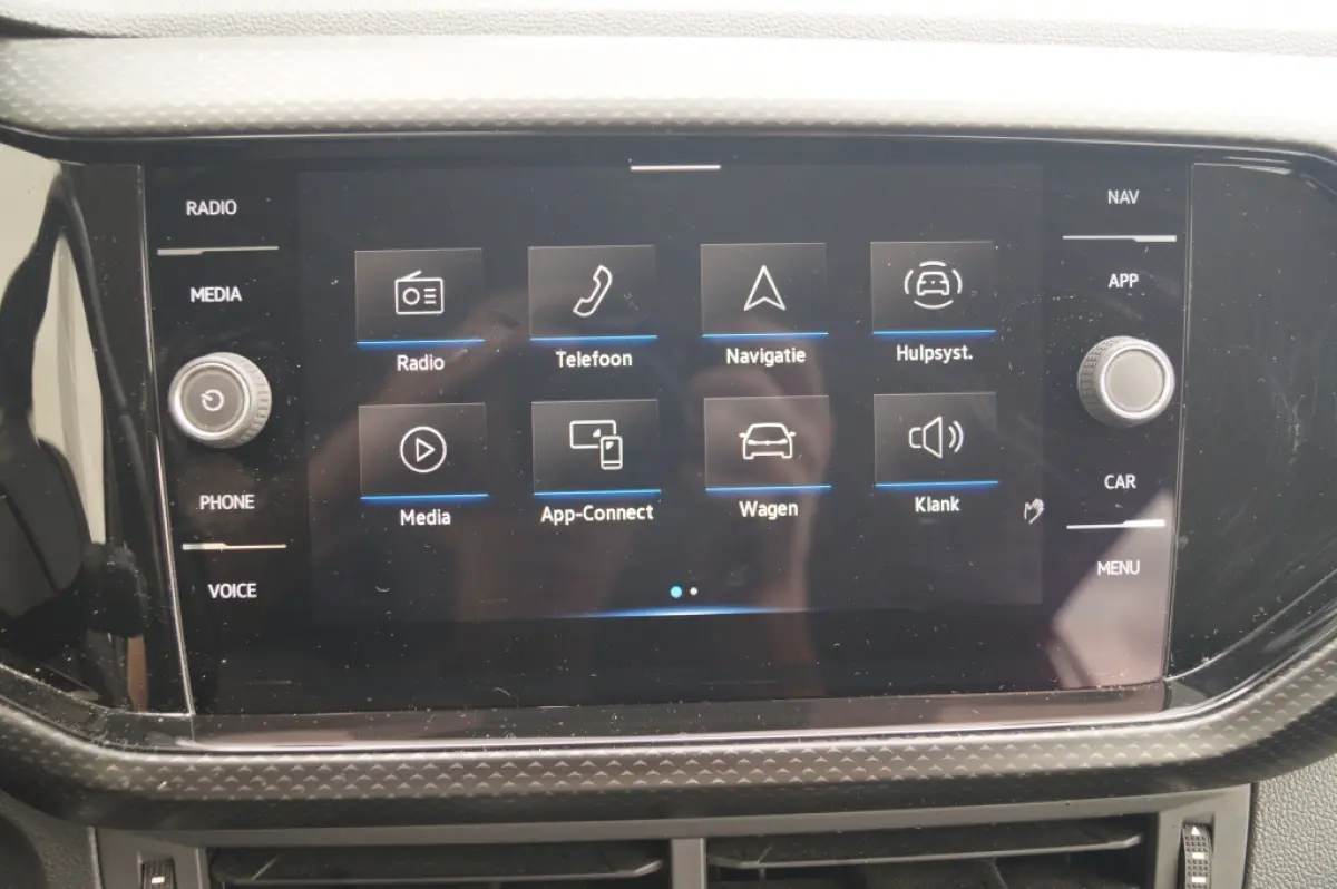 1.0 TSI Life -NAVI-PDC-AIRCO-DAB-CARPLAY-