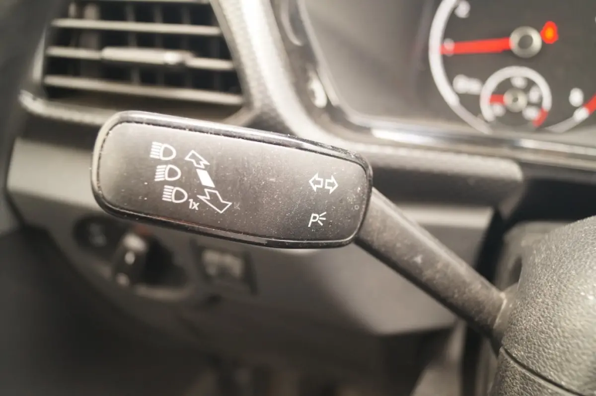 1.0 TSI Life -NAVI-PDC-AIRCO-DAB-CARPLAY-