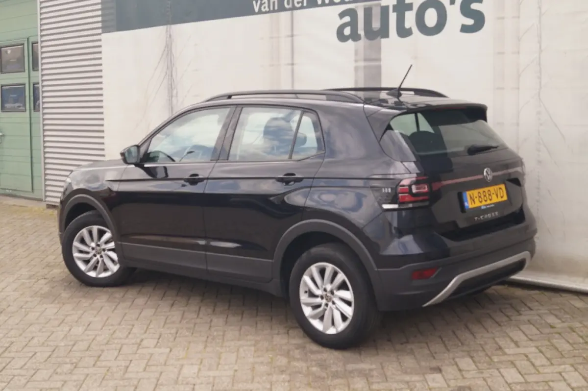 1.0 TSI Life -NAVI-PDC-AIRCO-DAB-CARPLAY-