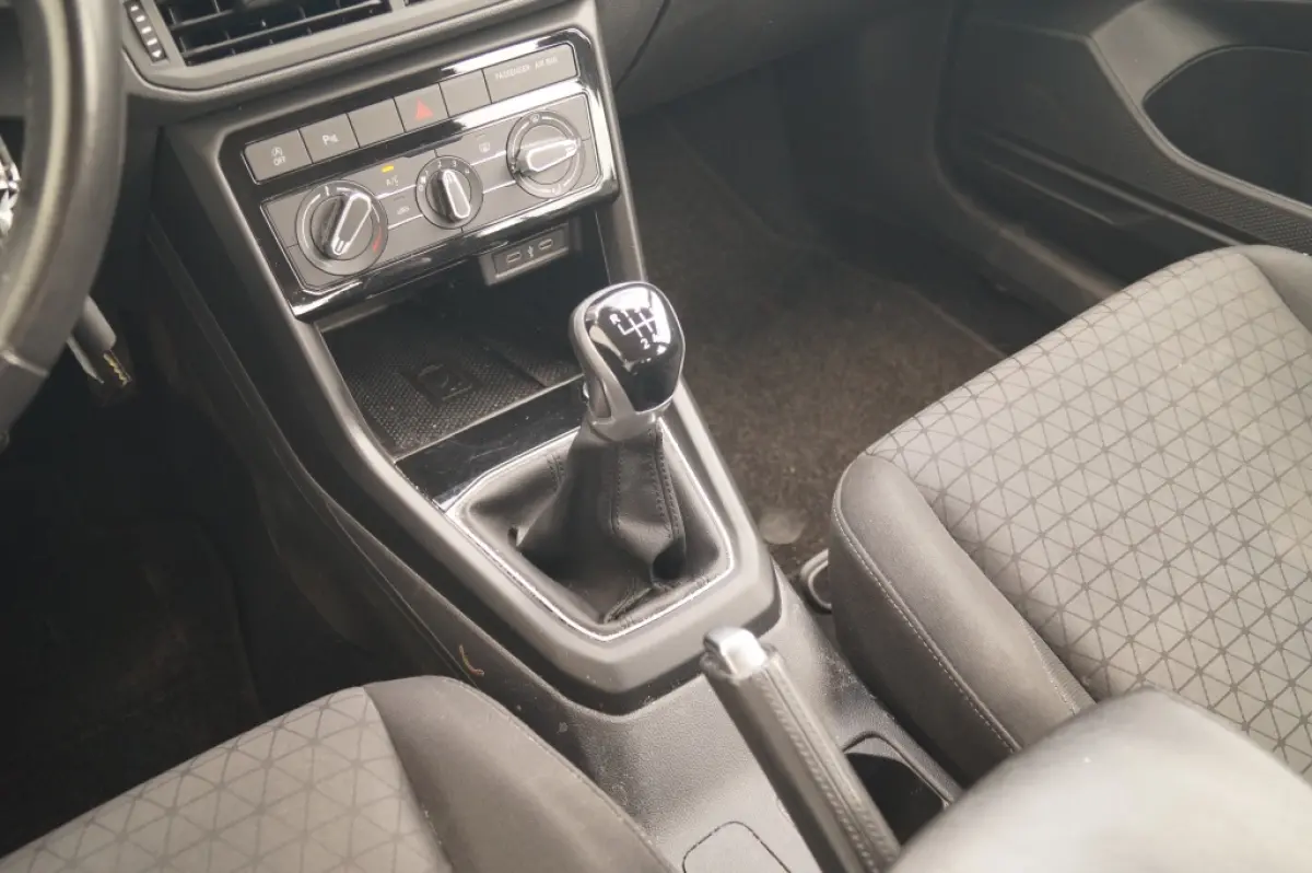 1.0 TSI Life -NAVI-PDC-AIRCO-DAB-CARPLAY-