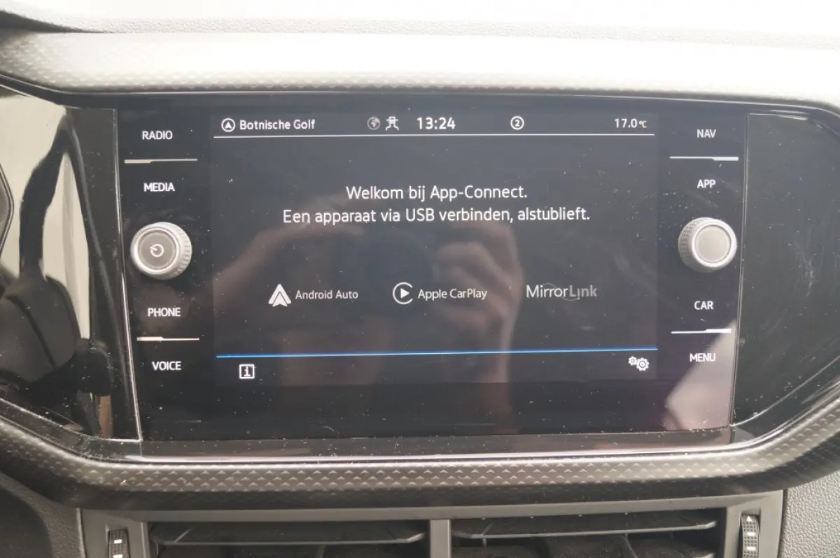 1.0 TSI Life -NAVI-PDC-AIRCO-DAB-CARPLAY-