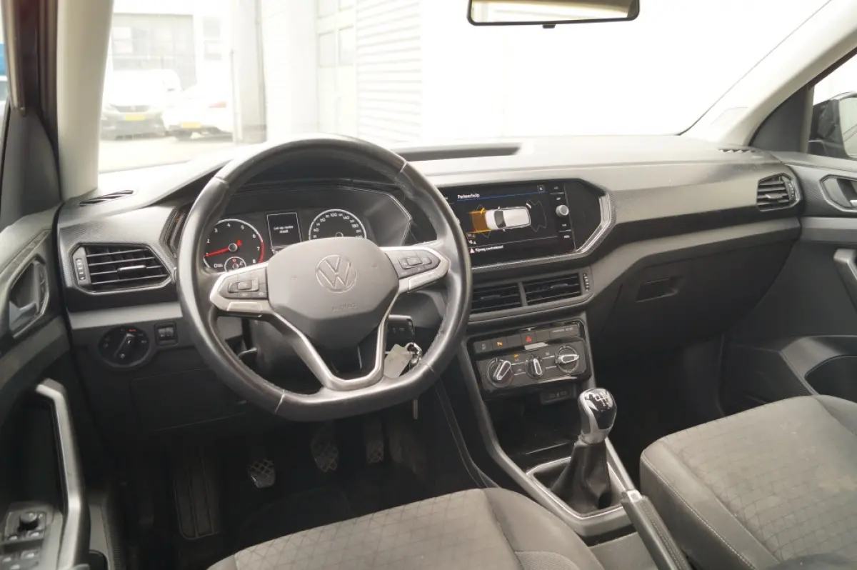 1.0 TSI Life -NAVI-PDC-AIRCO-DAB-CARPLAY-