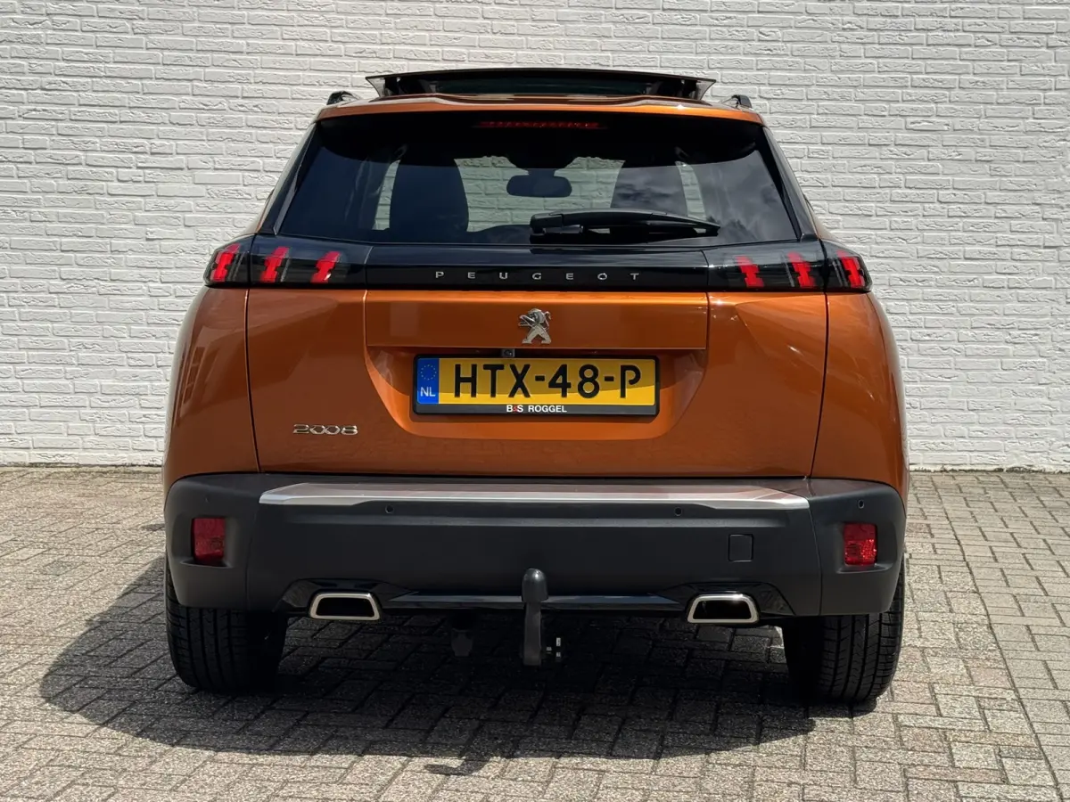 1.2 PureTech Allure Automaat Led Panorama 360 Camera Trekhaak afn. Carplay Cruise