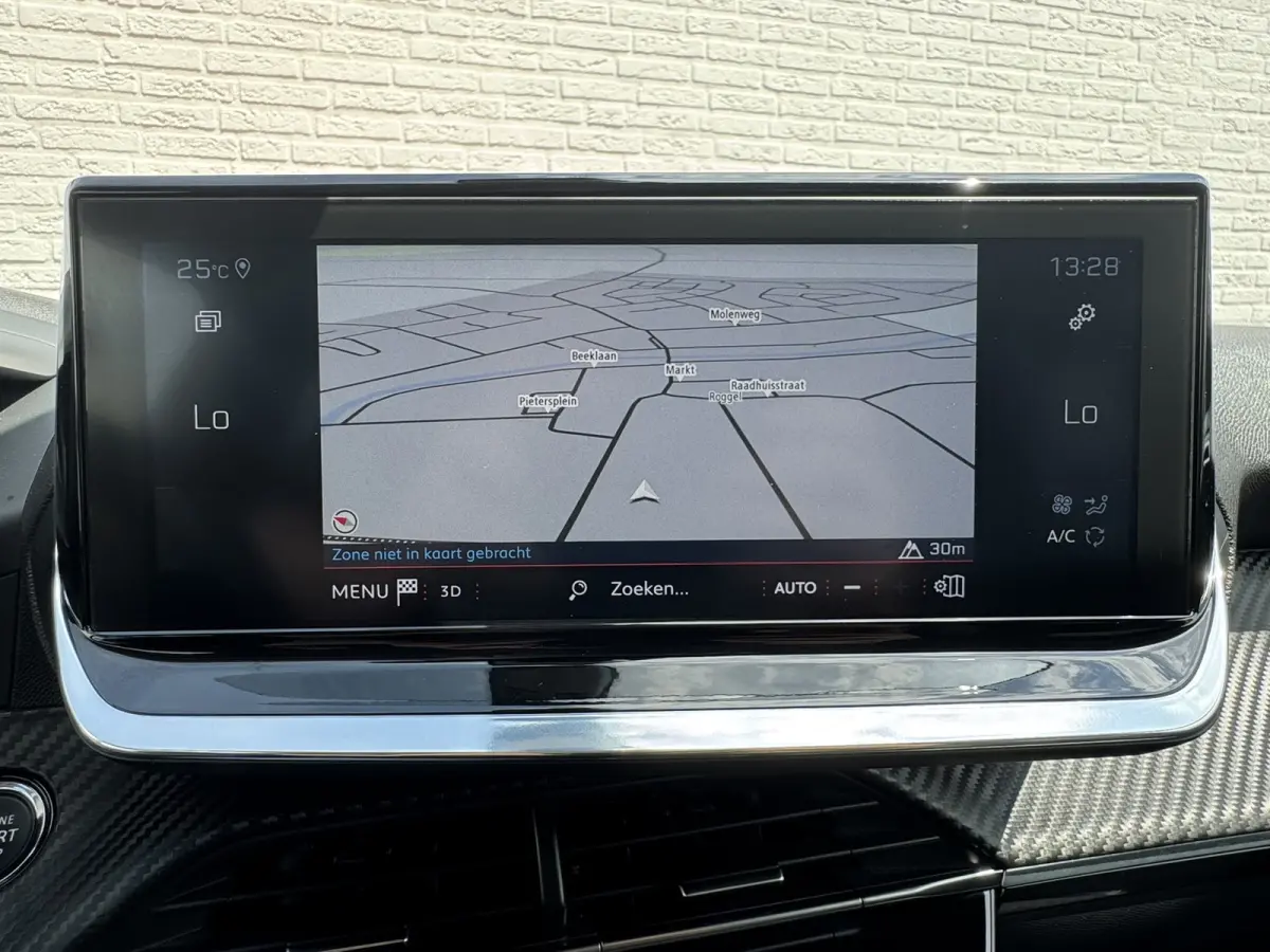 1.2 PureTech Allure Automaat Led Panorama 360 Camera Trekhaak afn. Carplay Cruise