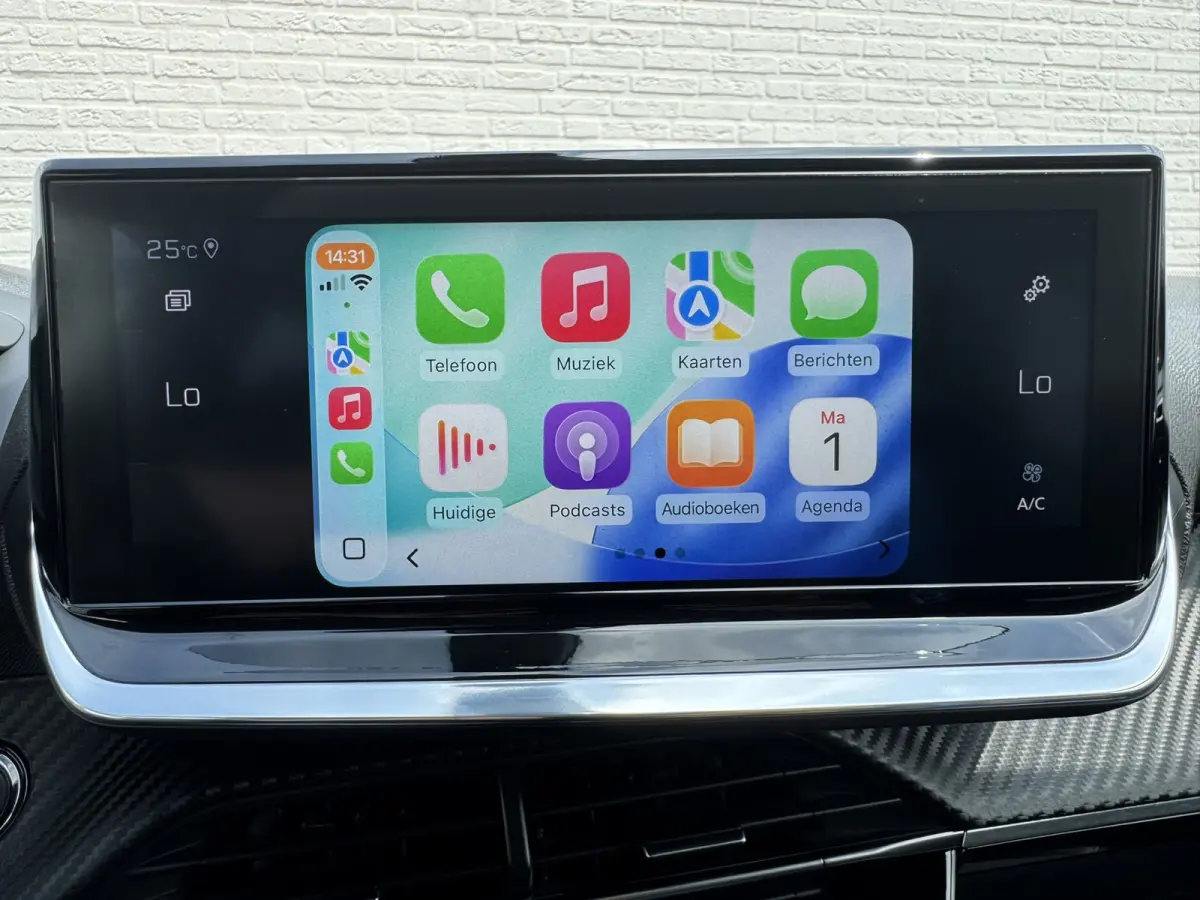 1.2 PureTech Allure Automaat Led Panorama 360 Camera Trekhaak afn. Carplay Cruise