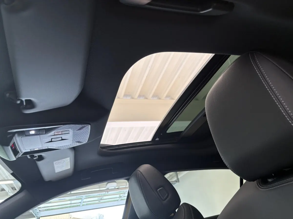 1.6 Turbo Plug In Hybrid Ultimate Levering per september