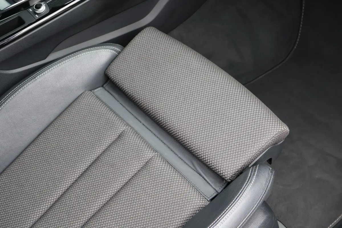 40 TFSI 204pk quattro S edition Competition | Elek. Sportstoelen | Audi-SOUND | Privacy Glas | Apple Carplay & Android Auto | Parkeersensoren | Sportonderstel | 19" Velgen