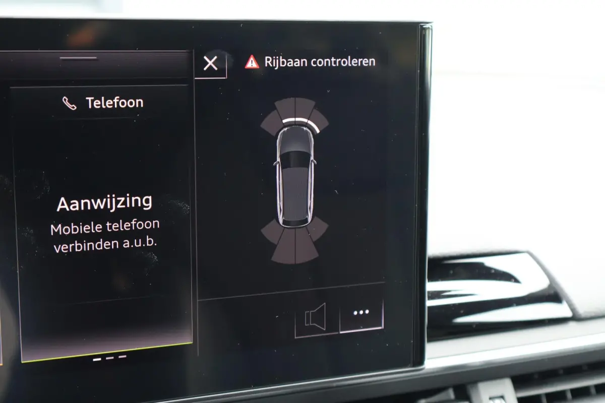 40 TFSI 204pk quattro S edition Competition | Elek. Sportstoelen | Audi-SOUND | Privacy Glas | Apple Carplay & Android Auto | Parkeersensoren | Sportonderstel | 19" Velgen