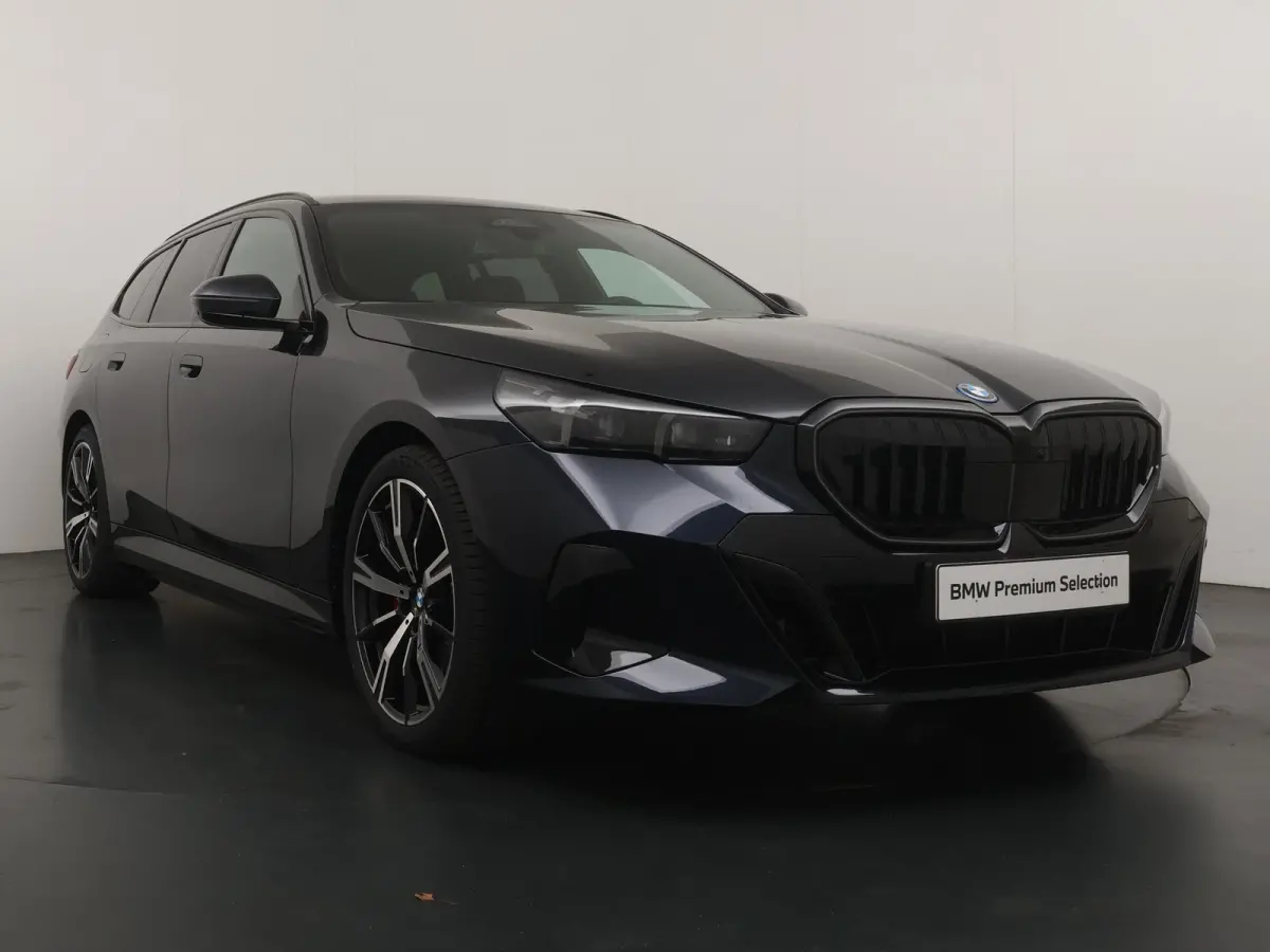 530e M Sport Edition | SoH 100% | M-Sport Pro | Head-Up | 360 Camera | Trekhaak | Comfort Access |