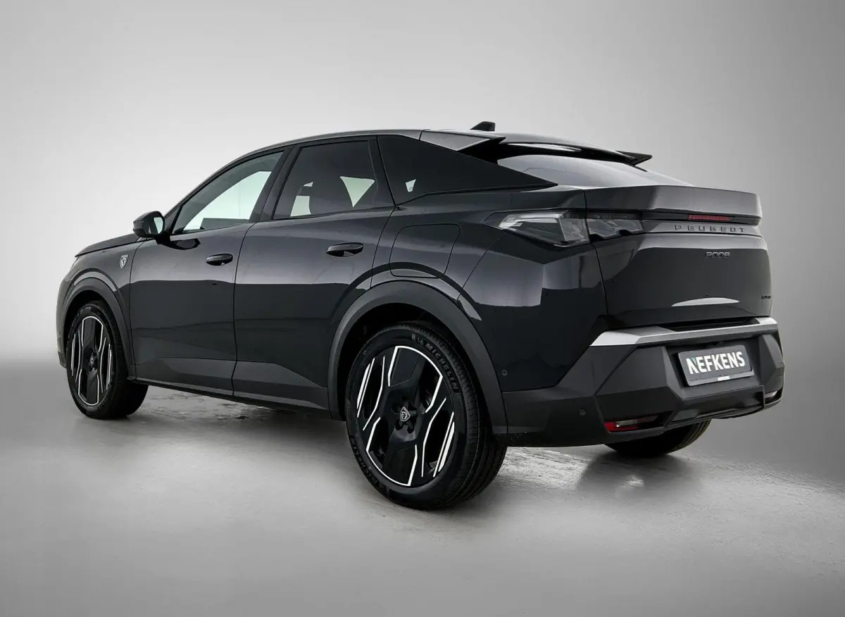 1.6 plug-in Hybrid 225pk GT Exclusive Automaat | Schuif-/Kanteldak | Elektrische Verstelb. Bestuurdersstoel | 360° Camera | Navigatie | Stoelverwarming Voor + Achter | Leder | Elektrische K