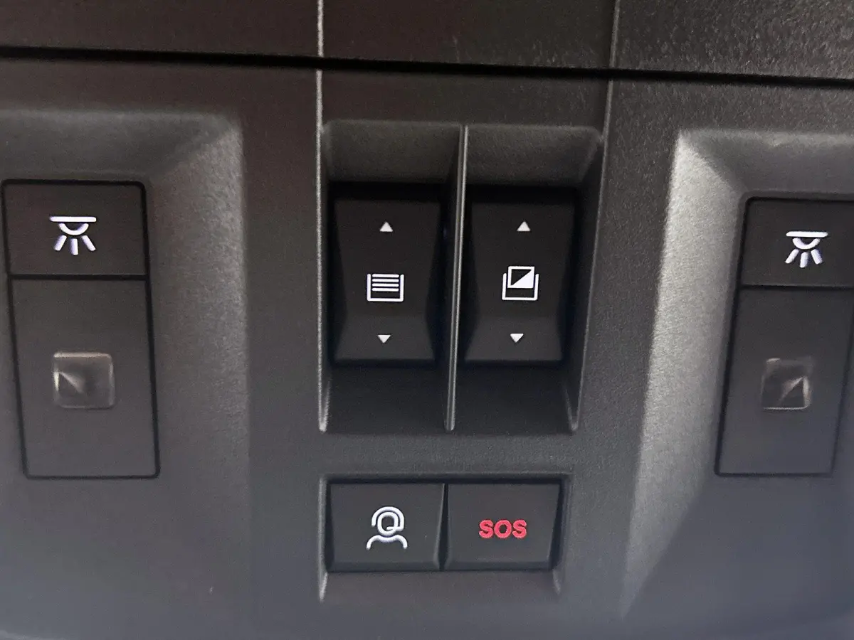 1.6 plug-in Hybrid 225pk GT Exclusive Automaat | Schuif-/Kanteldak | Elektrische Verstelb. Bestuurdersstoel | 360° Camera | Navigatie | Stoelverwarming Voor + Achter | Leder | Elektrische K