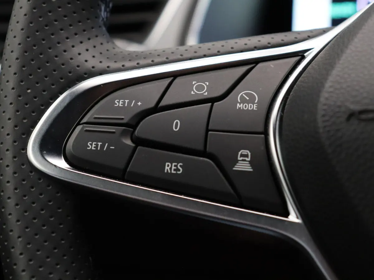 1.6 E-Tech full hybrid 145 techno | Achteruitrijcamera | Adaptieve cruise control | Digitale Cockpit | Navigatie |