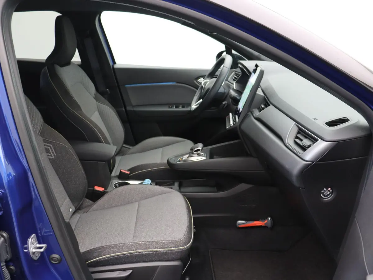1.6 E-Tech full hybrid 145 techno | Achteruitrijcamera | Adaptieve cruise control | Digitale Cockpit | Navigatie |