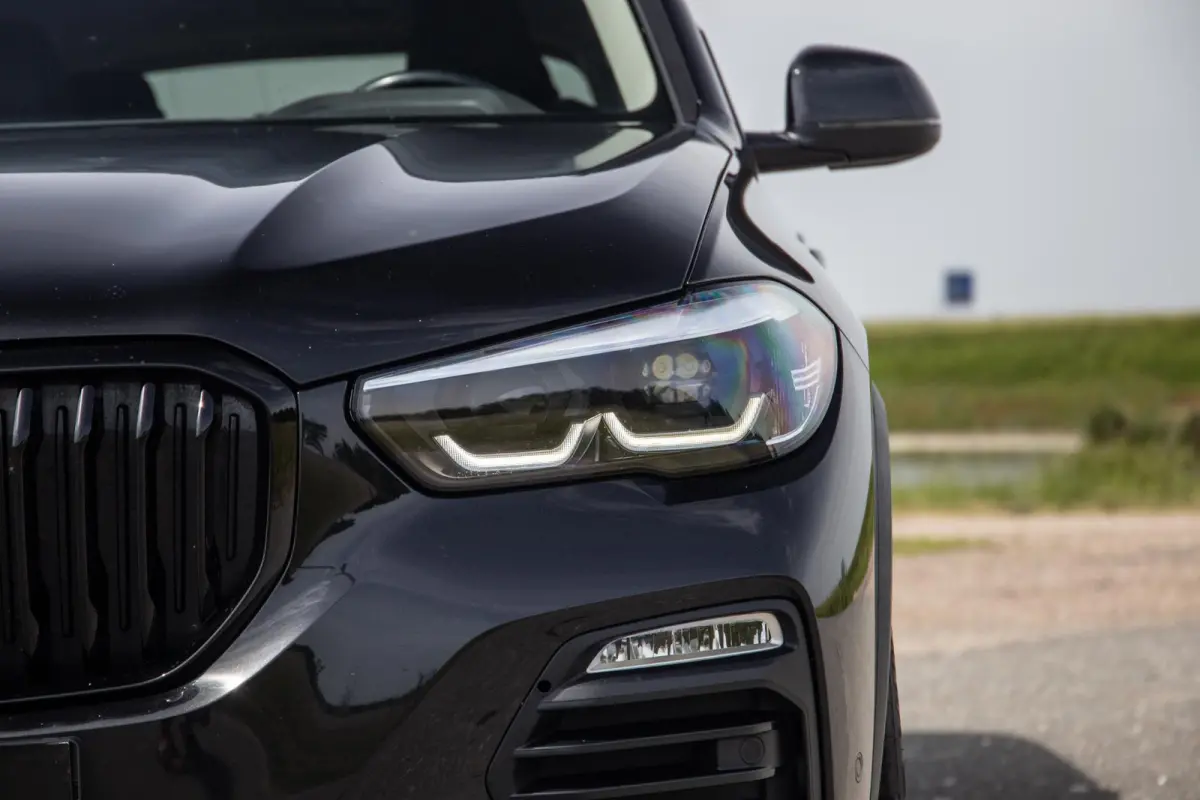 xDrive45e Executive CARPLAY / CAMERA / DEALER ONDERHOUDEN / LEER / STOELVERWARMING / BLACK ON BLACK