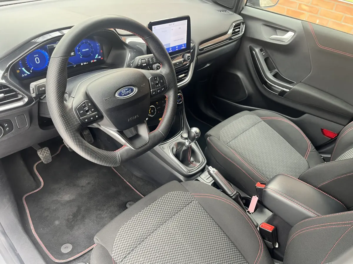 EcoBoost ST-Line | Stuur- en stoelverwarming | Apple Carplay | Navigatie |