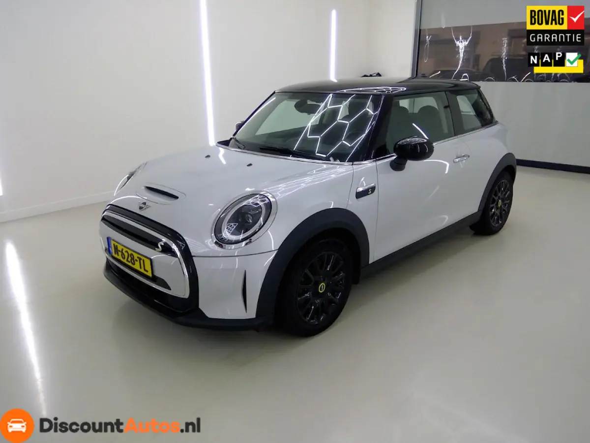 Business Edition 33 kWh - 98% SoH - White silver