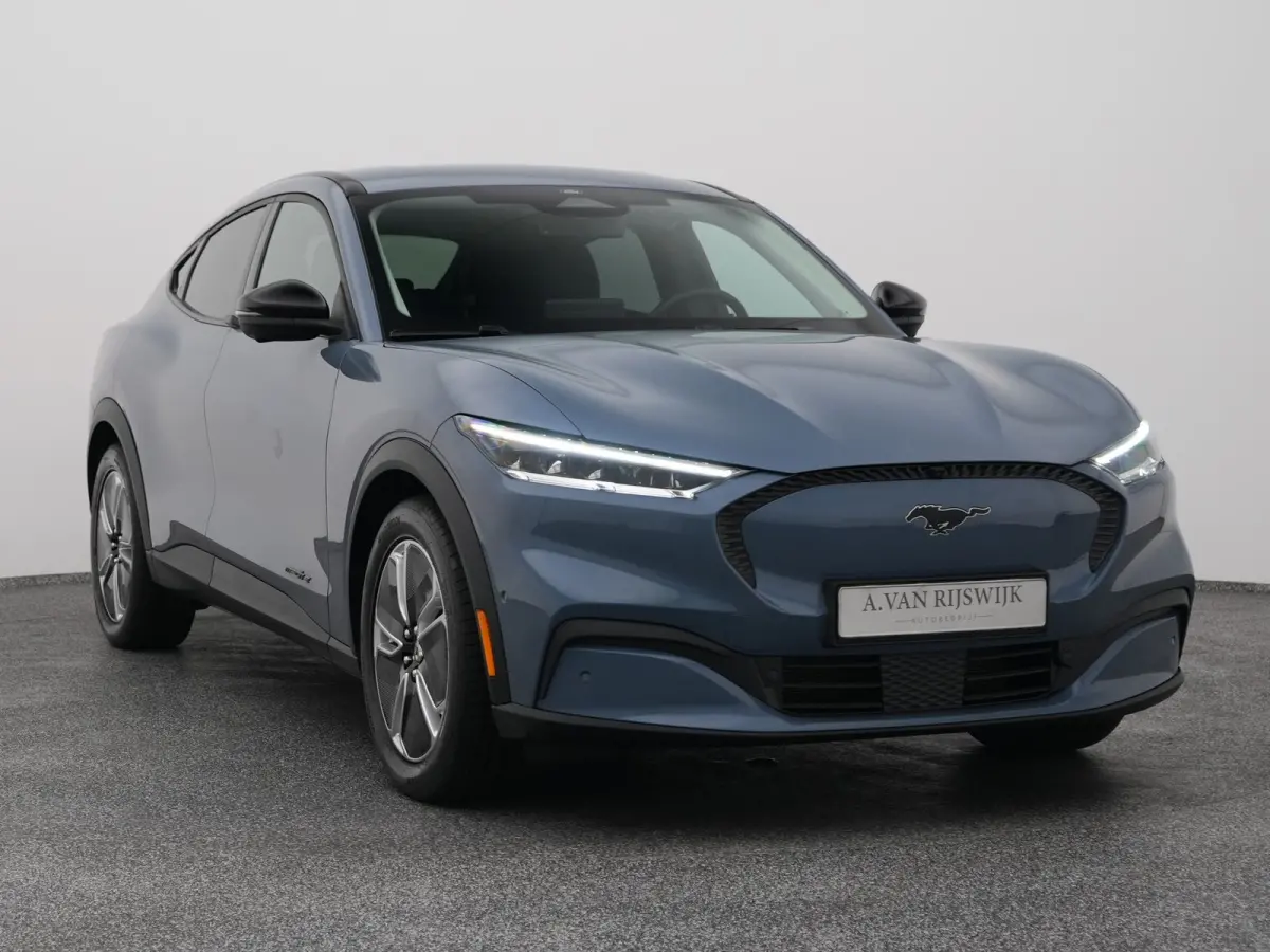 Standard RWD 75 kWh | 360° | ADAPTIVE | STOEL- EN STUURVERW.