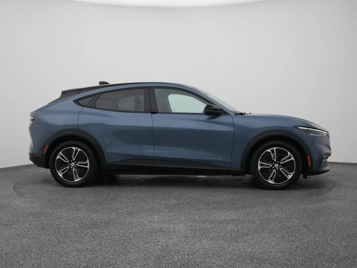Standard RWD 75 kWh | 360° | ADAPTIVE | STOEL- EN STUURVERW.