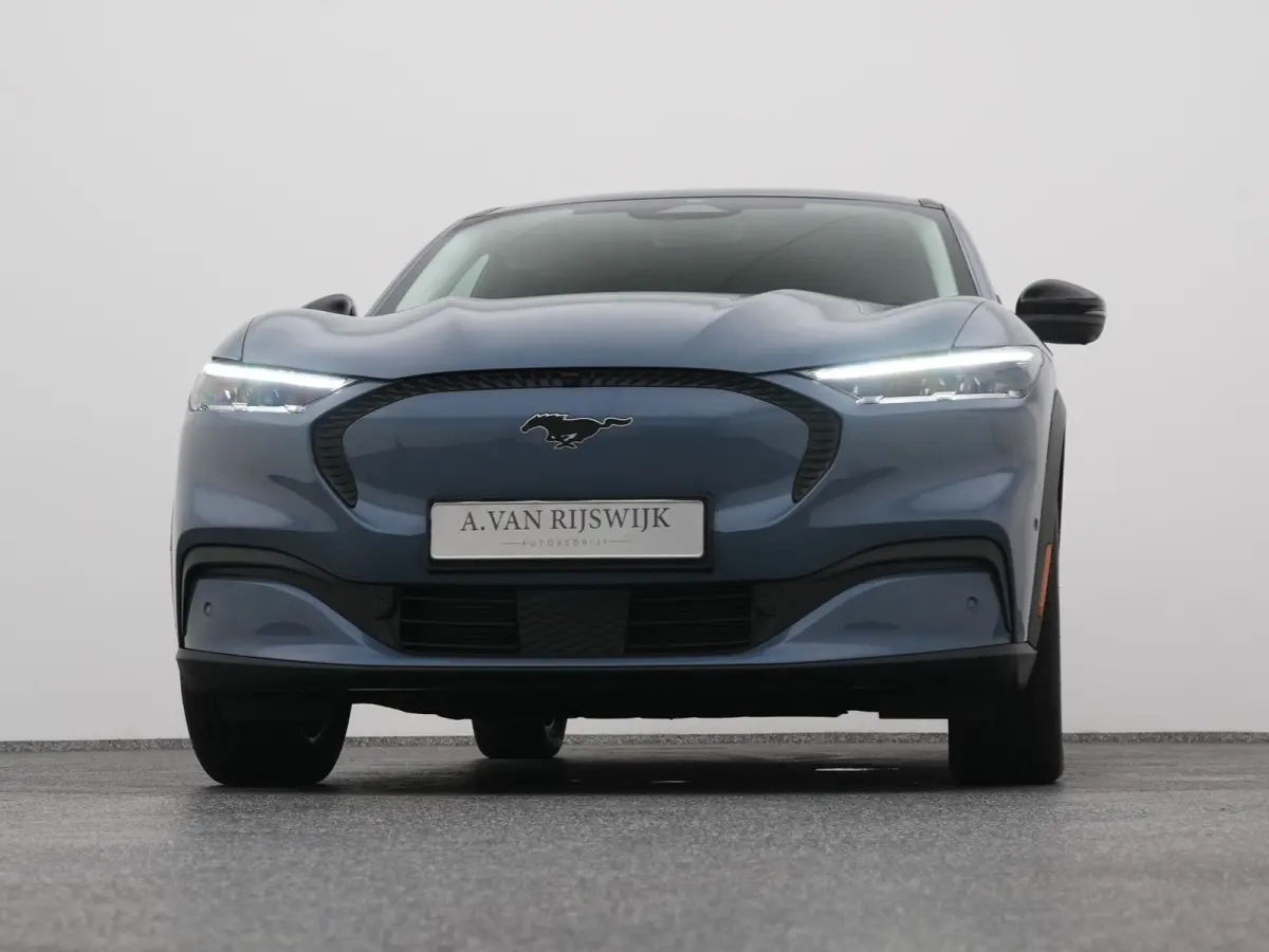 Standard RWD 75 kWh | 360° | ADAPTIVE | STOEL- EN STUURVERW.