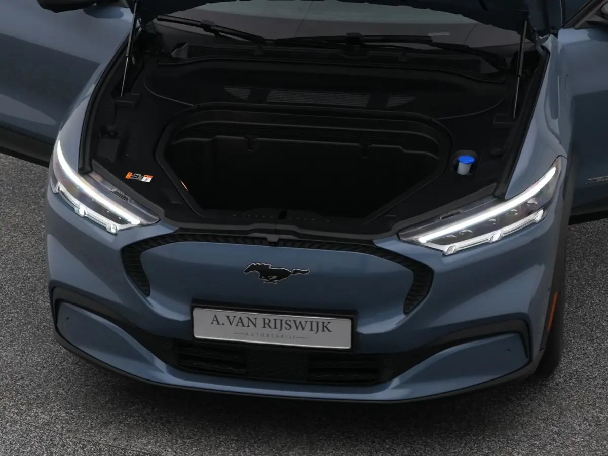 Standard RWD 75 kWh | 360° | ADAPTIVE | STOEL- EN STUURVERW.