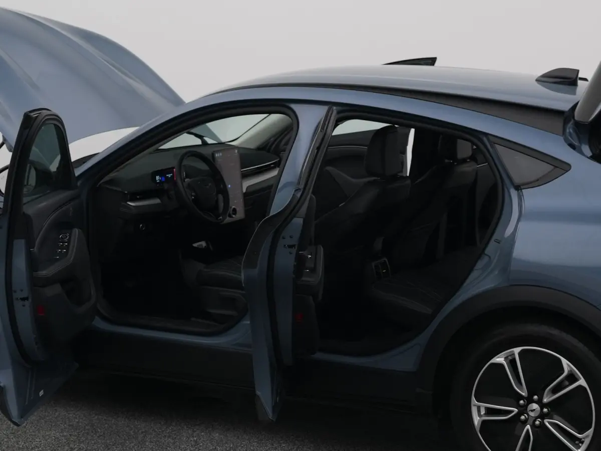 Standard RWD 75 kWh | 360° | ADAPTIVE | STOEL- EN STUURVERW.
