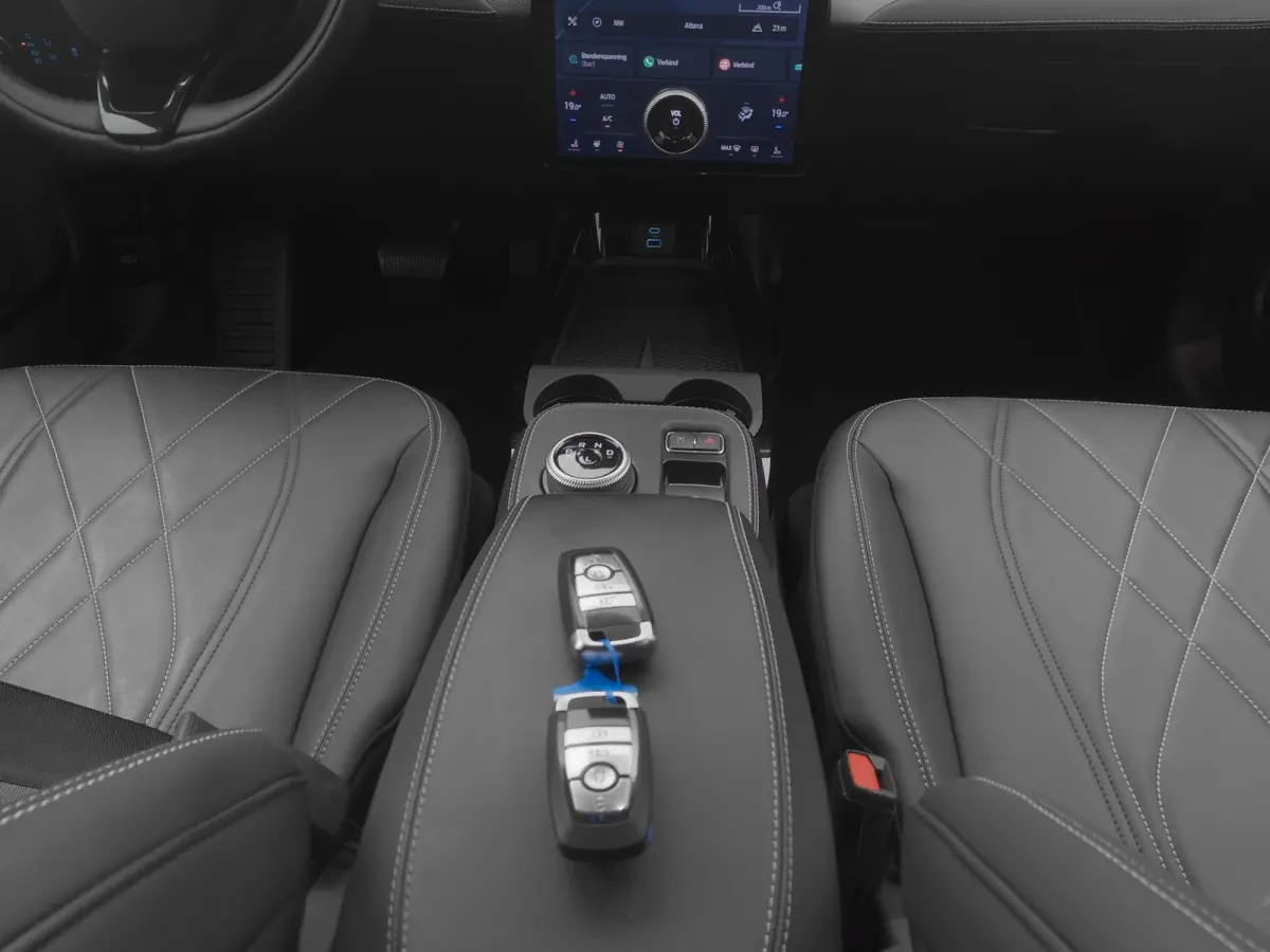 Standard RWD 75 kWh | 360° | ADAPTIVE | STOEL- EN STUURVERW.