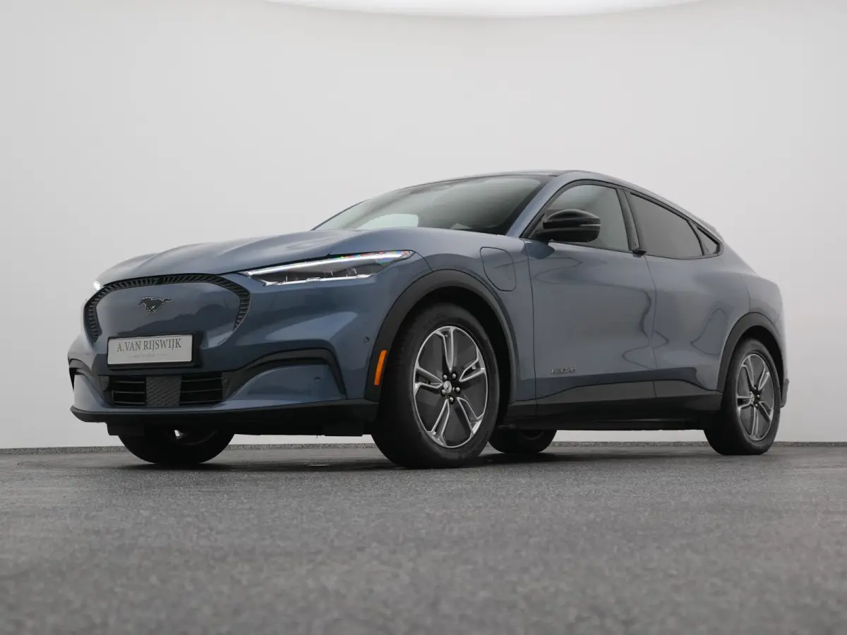 Standard RWD 75 kWh | 360° | ADAPTIVE | STOEL- EN STUURVERW.
