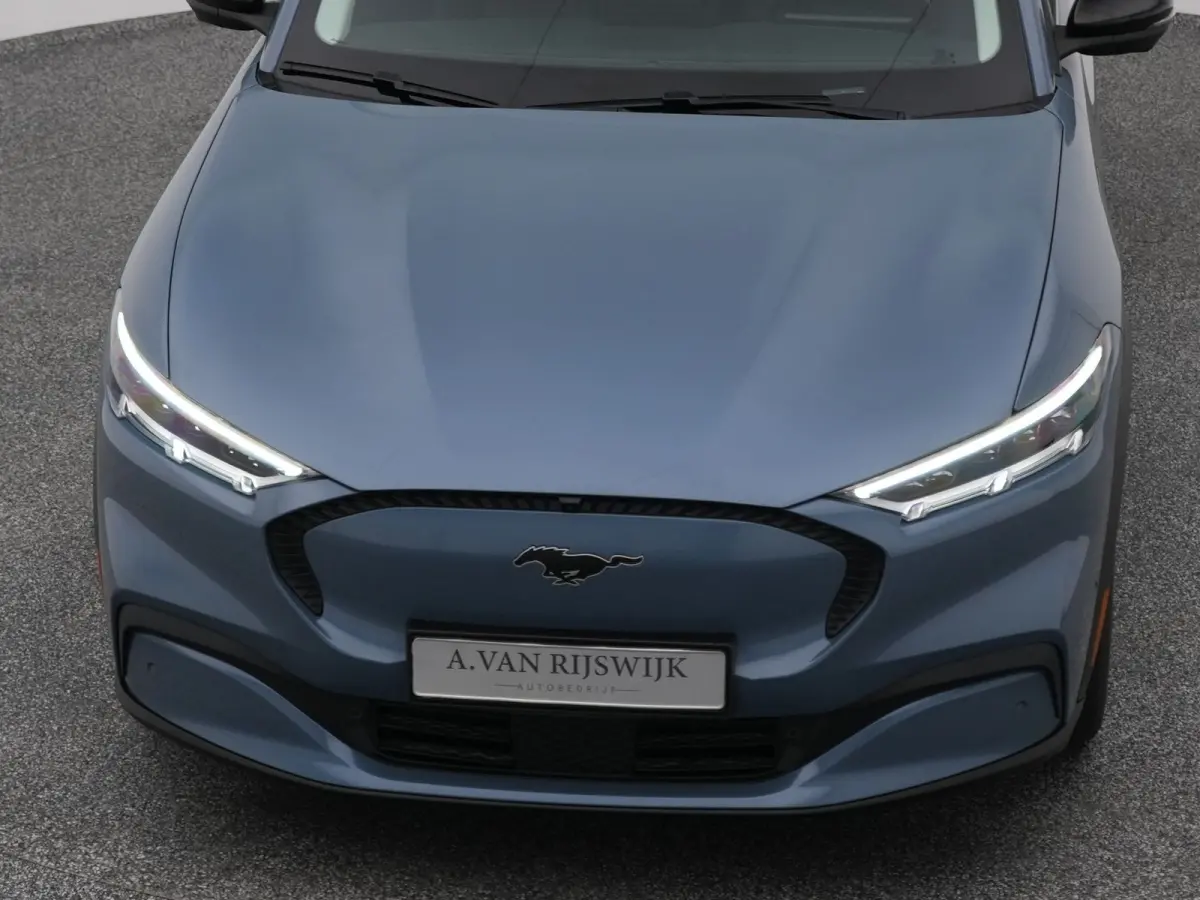 Standard RWD 75 kWh | 360° | ADAPTIVE | STOEL- EN STUURVERW.