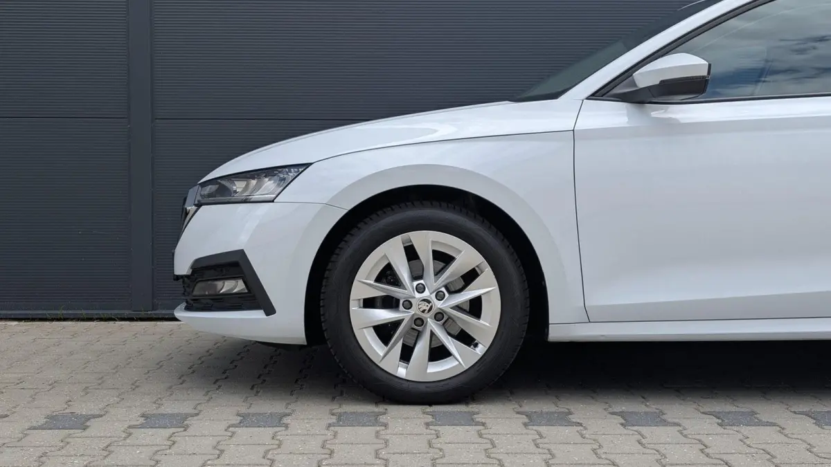 1.0 TSI 110pk Business Edition Plus | Navigatie | Camera | Adaptive Cruise
