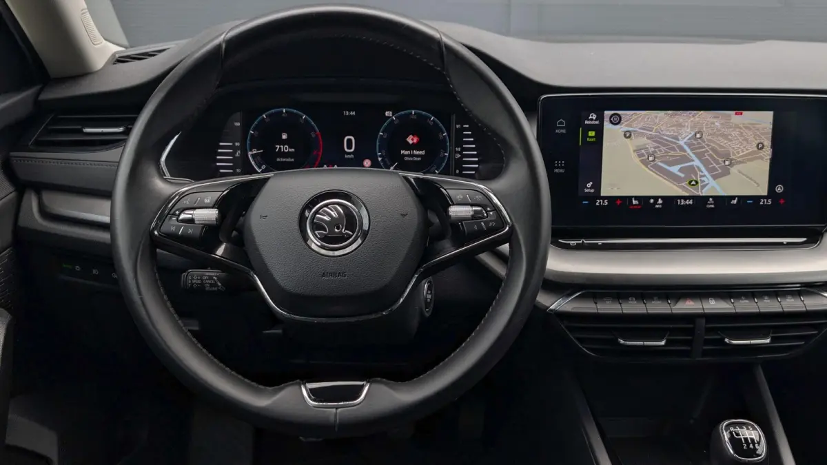 1.0 TSI 110pk Business Edition Plus | Navigatie | Camera | Adaptive Cruise